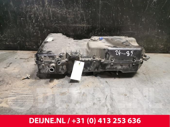 Gebrauchte Adblue Tank Volkswagen Transporter T6 2.0 TDI 199 Preis € 332,75 Mit Mehrwertsteuer angeboten von van Deijne Onderdelen Uden B.V.
