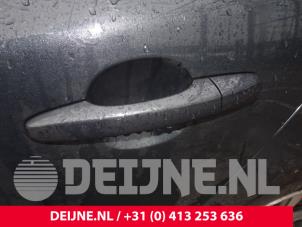 Used Rear door handle 4-door, left Volvo S60 II (FS) 1.6 DRIVe,D2 Price on request offered by van Deijne Onderdelen Uden B.V.