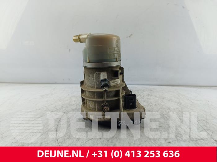 Usagé Pompe de direction Volvo S60 II (FS) 1.6 DRIVe,D2 Prix € 100,00 Règlement à la marge proposé par van Deijne Onderdelen Uden B.V.