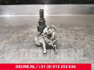 Used Adblue Injector Renault Trafic (1FL/2FL/3FL/4FL) 2.0 dCi 16V 130 Price € 121,00 Inclusive VAT offered by van Deijne Onderdelen Uden B.V.