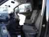 Fotel lewy z Opel Combo Cargo, 2018 1.6 CDTI 75, Dostawczy, Diesel, 1.560cc, 55kW (75pk), FWD, B16DTL; DV6FE, 2018-06, EFBHW 2019
