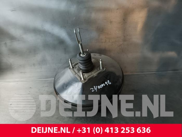 Usagé Assistant de freinage Iveco New Daily VI 33S15, 35C15, 35S15 Prix € 96,80 Prix TTC proposé par van Deijne Onderdelen Uden B.V.