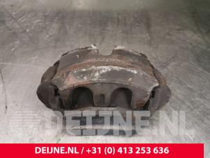 Begagnade Främre bromsok, vänster MAN TGE 2.0 TDI Pris € 72,60 Inklusive moms erbjuds av van Deijne Onderdelen Uden B.V.