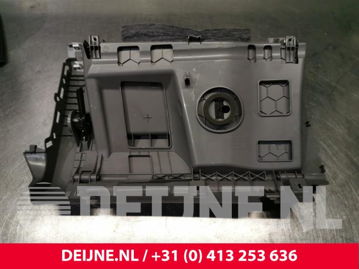 Begagnade Handskfack Volkswagen Transporter T6 2.0 TDI 199 Pris € 54,45 Inklusive moms erbjuds av van Deijne Onderdelen Uden B.V.