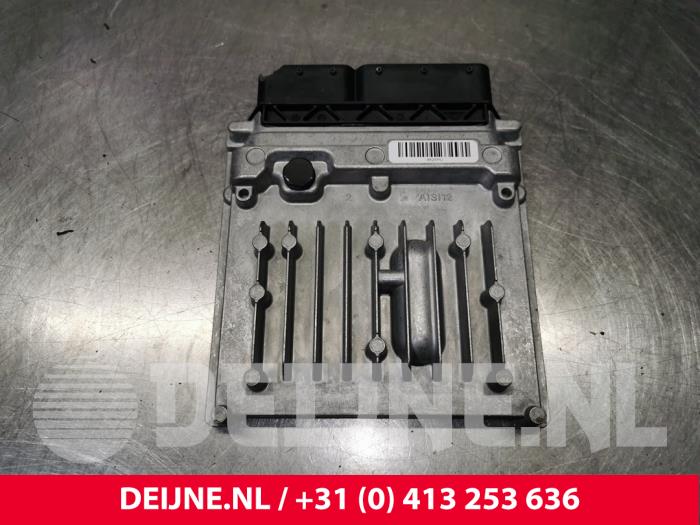 Ordenador de gestión de motor de un Mercedes-Benz Vito (639.6) 2.2 113 CDI 16V Euro 5 2012