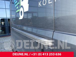 Gebrauchte Schiebetür Schiene rechts Ford Transit 2.0 TDCi 16V Eco Blue 105 Preis auf Anfrage angeboten von van Deijne Onderdelen Uden B.V.