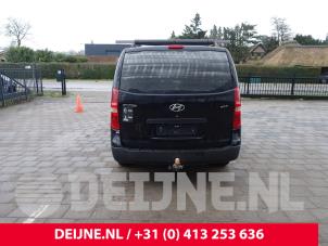 Used Tailgate Hyundai H-300 2.5 CRDi Price on request offered by van Deijne Onderdelen Uden B.V.