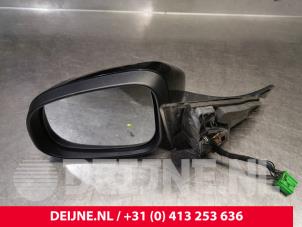 Used Wing mirror, left Volvo V70 (BW) 1.6 T4 16V Price € 175,00 Margin scheme offered by van Deijne Onderdelen Uden B.V.