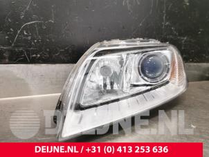 Used Headlight, left Volvo V70 (BW) 1.6 T4 16V Price € 350,00 Margin scheme offered by van Deijne Onderdelen Uden B.V.