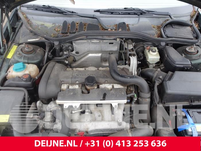 Engine from a Volvo C70 (NC) 2.0 T 20V 2000