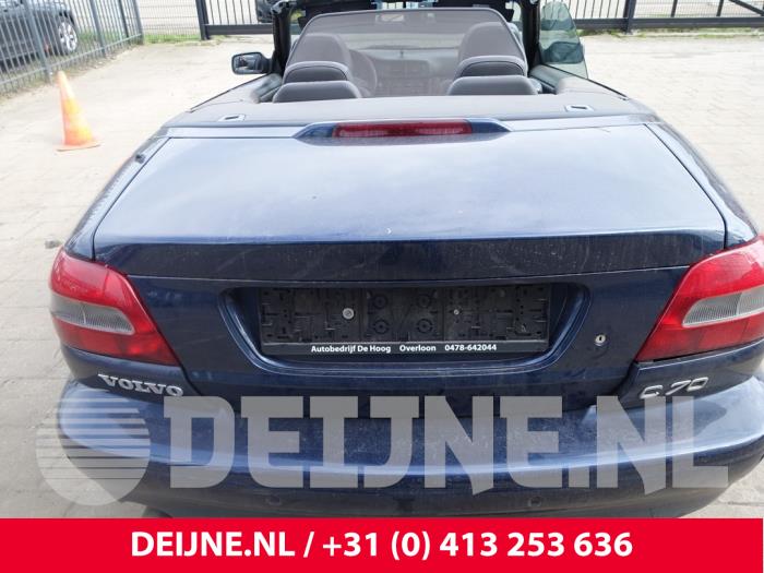 Tailgate from a Volvo C70 (NC) 2.0 T 20V 2000