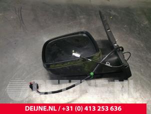Used Wing mirror, left Volkswagen Caddy IV 1.0 TSI 12V Price € 90,75 Inclusive VAT offered by van Deijne Onderdelen Uden B.V.