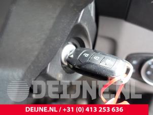 Used Ignition lock + key Ford Transit Connect (PJ2) 1.5 EcoBlue Price on request offered by van Deijne Onderdelen Uden B.V.