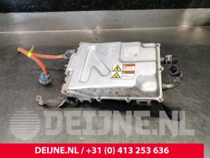 Usagé DC/CD convertisseur Tesla Model S 75 Prix € 453,75 Prix TTC proposé par van Deijne Onderdelen Uden B.V.
