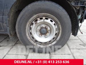 Used Set of wheels Hyundai H-300 Price on request offered by van Deijne Onderdelen Uden B.V.