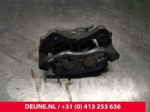 Used Front brake calliper, right Ford Transit Custom 2.2 TDCi 16V Price € 36,30 Inclusive VAT offered by van Deijne Onderdelen Uden B.V.