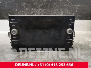Used Display Multi Media control unit MAN TGE 2.0 TDI Price € 332,75 Inclusive VAT offered by van Deijne Onderdelen Uden B.V.