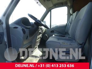 Used Seat, left Opel Movano Combi 2.2 DTI Price on request offered by van Deijne Onderdelen Uden B.V.