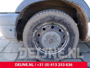 Used Set of wheels Opel Movano Combi 2.2 DTI Price on request offered by van Deijne Onderdelen Uden B.V.