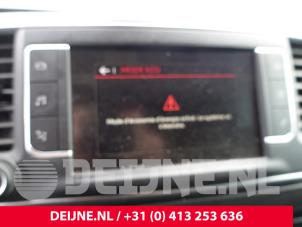 Used Display Multi Media control unit Citroen Jumpy 2.0 Blue HDI 120 Price on request offered by van Deijne Onderdelen Uden B.V.