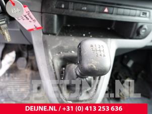Gebrauchte Schaltung Citroen Jumpy 2.0 Blue HDI 120 Preis auf Anfrage angeboten von van Deijne Onderdelen Uden B.V.