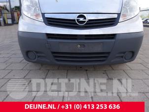 Używane Listwa grilla Opel Vivaro 2.5 CDTI 16V Cena na żądanie oferowane przez van Deijne Onderdelen Uden B.V.