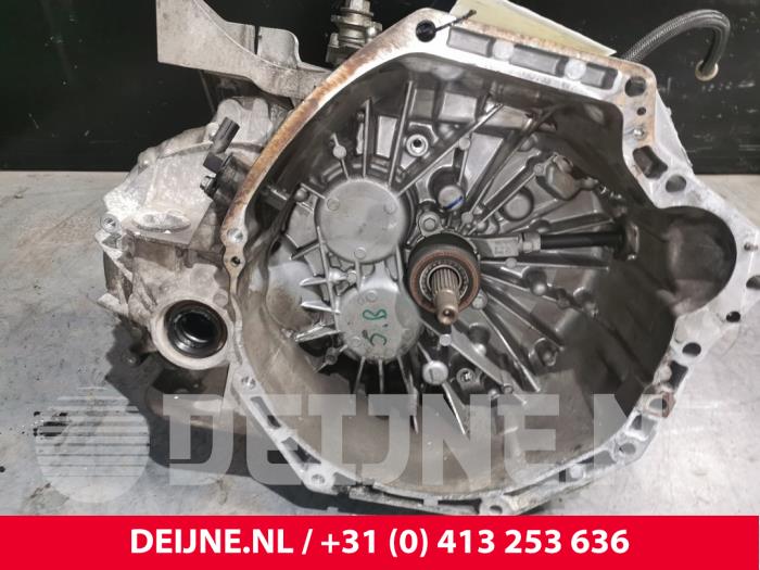 Gebrauchte Getriebe Mercedes Vito (447.6) 1.7 110 CDI 16V Preis auf Anfrage angeboten von van Deijne Onderdelen Uden B.V.