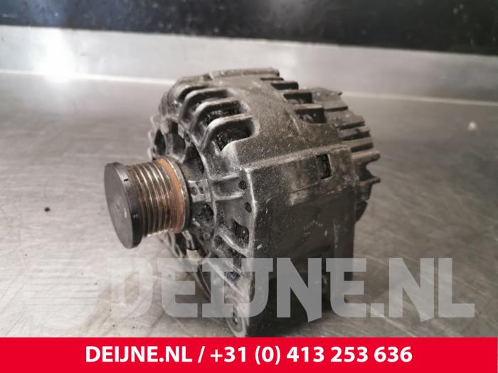 Gebrauchte Dynamo Renault Master II (FD/HD) 2.5 dCi 16V Preis € 60,50 Mit Mehrwertsteuer angeboten von van Deijne Onderdelen Uden B.V.