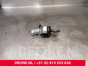 Used Ignition lock + key Opel Movano 2.3 CDTi 16V FWD Price on request offered by van Deijne Onderdelen Uden B.V.