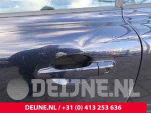 Used Door handle 2-door, left Volvo C70 (MC) 2.0 D3 20V Price on request offered by van Deijne Onderdelen Uden B.V.