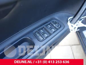 Used Electric window switch Volvo C70 (MC) 2.0 D3 20V Price on request offered by van Deijne Onderdelen Uden B.V.