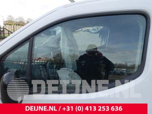 Used Window mechanism 2-door, front left Toyota ProAce City 1.5 D-4D 100 Price € 121,00 Inclusive VAT offered by van Deijne Onderdelen Uden B.V.