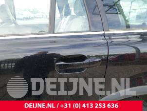 Used Rear door handle 4-door, left Volvo XC90 I 3.2 24V Price on request offered by van Deijne Onderdelen Uden B.V.