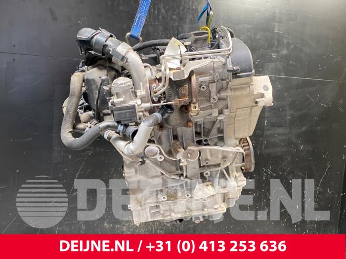 Engine Volkswagen Caddy IV 1.4 TSI 16V - 04E100036Q CZCB