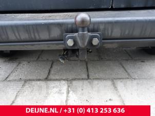 Used Towbar Citroen Berlingo 1.6 Hdi 16V 90 Price on request offered by van Deijne Onderdelen Uden B.V.