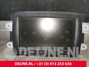 Gebrauchte Displays Multi Media Anzeige Renault Trafic (1FL/2FL/3FL/4FL) 2.0 dCi 16V 120 Preis € 302,50 Mit Mehrwertsteuer angeboten von van Deijne Onderdelen Uden B.V.