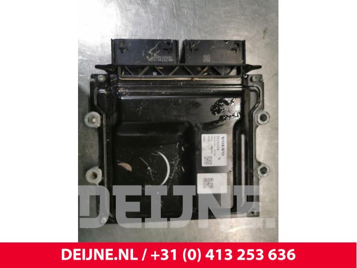 Engine management computer from a Volvo XC40 (XZ) 2.0 T4 Geartronic 16V 2019