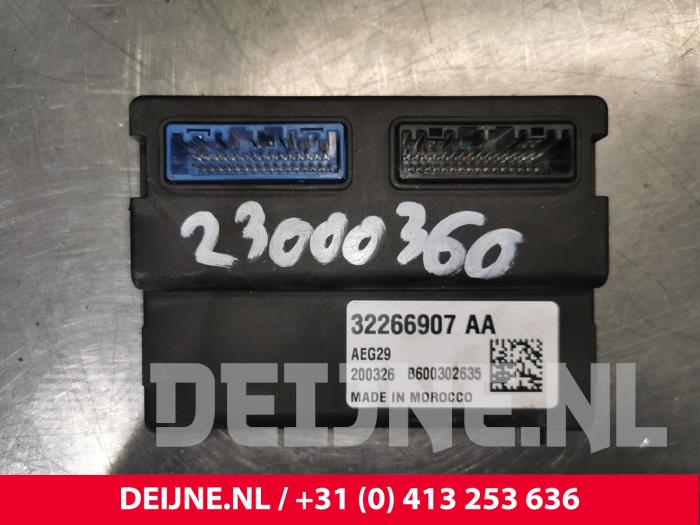 Used Computer, miscellaneous Polestar Polestar 2 78kWh Long Range Dual Motor Price € 181,50 Inclusive VAT offered by van Deijne Onderdelen Uden B.V.