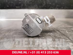 Used Additional water pump Volkswagen Caddy Combi IV 1.4 TGI EcoFuel Price € 36,30 Inclusive VAT offered by van Deijne Onderdelen Uden B.V.