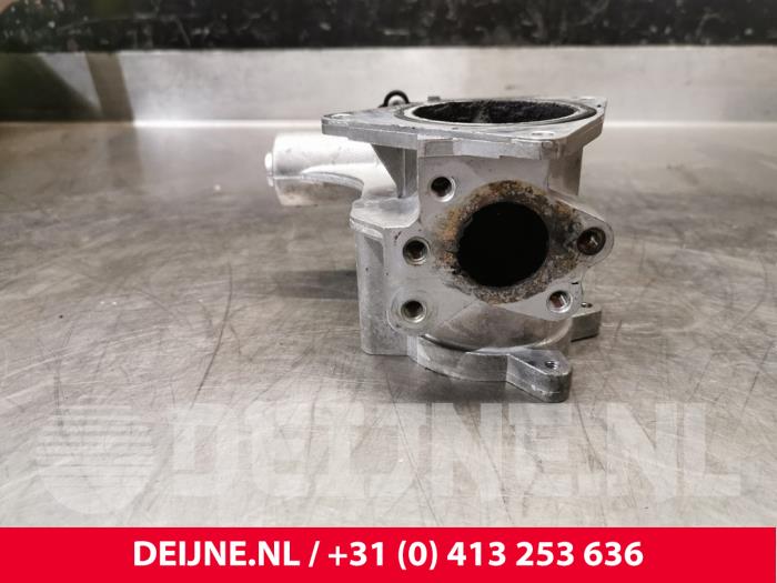 AGR Ventil van een Volkswagen Crafter 2.5 TDI 30/32/35/46/50 2011