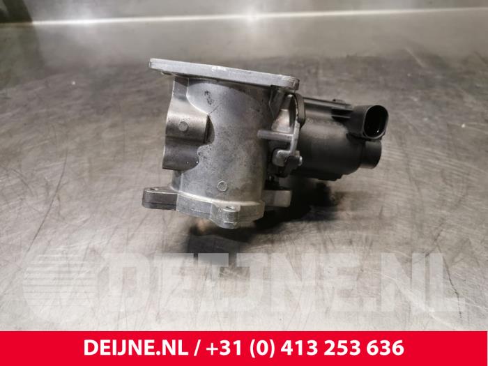 Usagé Valve RGE Volkswagen Crafter 2.5 TDI 30/32/35/46/50 Prix € 90,75 Prix TTC proposé par van Deijne Onderdelen Uden B.V.