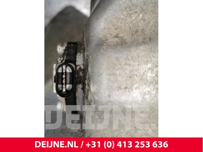 Couvercle carter d'un Volkswagen Crafter 2.5 TDI 30/32/35/46/50 2011