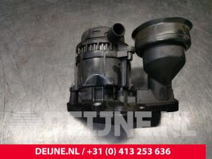 Used Oil fill pipe Volkswagen Crafter 2.5 TDI 30/32/35/46/50 Price € 36,30 Inclusive VAT offered by van Deijne Onderdelen Uden B.V.
