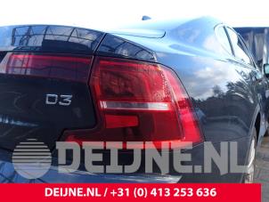 Usagé Feu arrière secondaire droit Volvo S90 II 2.0 D3 16V Prix € 250,00 Règlement à la marge proposé par van Deijne Onderdelen Uden B.V.