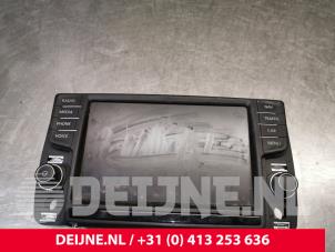 Used Display Multi Media control unit Volkswagen Crafter (SY) 2.0 TDI Price € 302,50 Inclusive VAT offered by van Deijne Onderdelen Uden B.V.