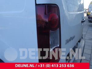 Used Taillight, left Citroen Berlingo 1.6 BlueHDI 75 Price on request offered by van Deijne Onderdelen Uden B.V.