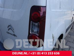 Used Taillight, right Citroen Berlingo 1.6 BlueHDI 75 Price on request offered by van Deijne Onderdelen Uden B.V.