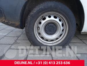Gebrauchte Felgen Set Citroen Berlingo 1.6 BlueHDI 75 Preis auf Anfrage angeboten von van Deijne Onderdelen Uden B.V.