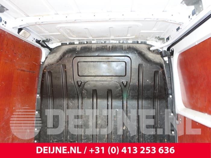 Cloison cabine d'un Renault Master IV (FV) 2.3 dCi 125 16V FWD 2018