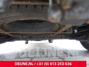Używane Mechanizm zawieszenia kola zapasowego Renault Trafic (1FL/2FL/3FL/4FL) 1.6 dCi 115 Cena na żądanie oferowane przez van Deijne Onderdelen Uden B.V.